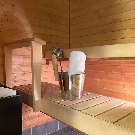 公寓 Finland Penthouse - Sauna & Location